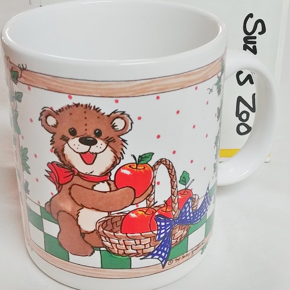 Suzy's Zoo Mug "Willie's Basket of Apples" in box